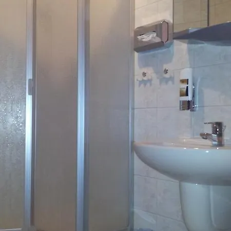 Und Berggasthaus Kapellenstein 3* Geyer